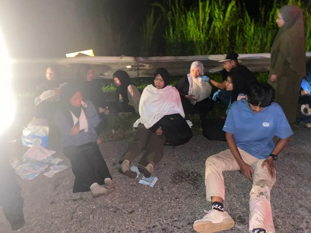 15 Nyawa Pelajar UPSI Terkorban: Kronologi & Pemandu Direman 4 15 Nyawa Pelajar UPSI Terkorban 3