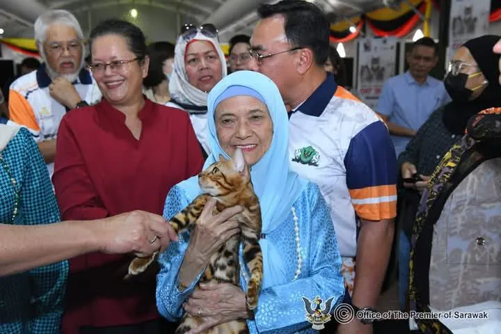 Sarawak Berduka: Pemergian Isteri Premier Abang Johari 4 Sarawak Berduka Pemergian Isteri Premier Abang Johari 1