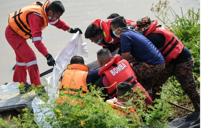 Kronologi Tragedi Sungai Korok: Nahas Pilu & Tragis 9 Kronologi Tragedi Sungai Korok 4